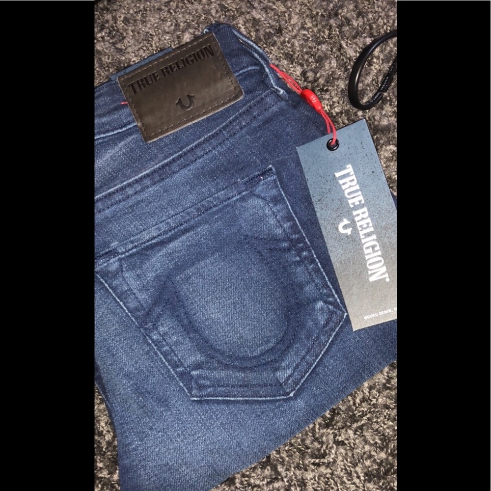 TRUE RELIGION jeans NWT